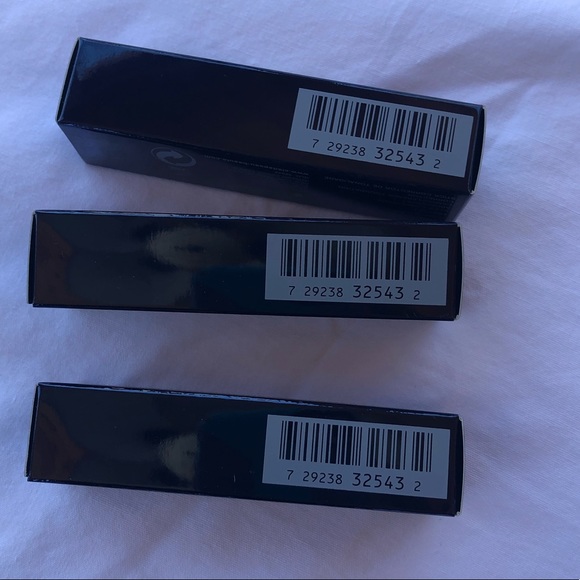 cle de peau Beaute Concealer, Beige - Picture 4 of 7